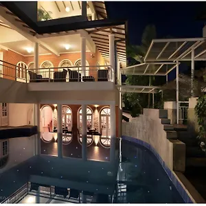 https://kuwera-20000.kandyhotelsnow.com